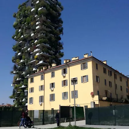 King's House Bosco Verticale Unicredit Tower Gaeaulenti * Milán